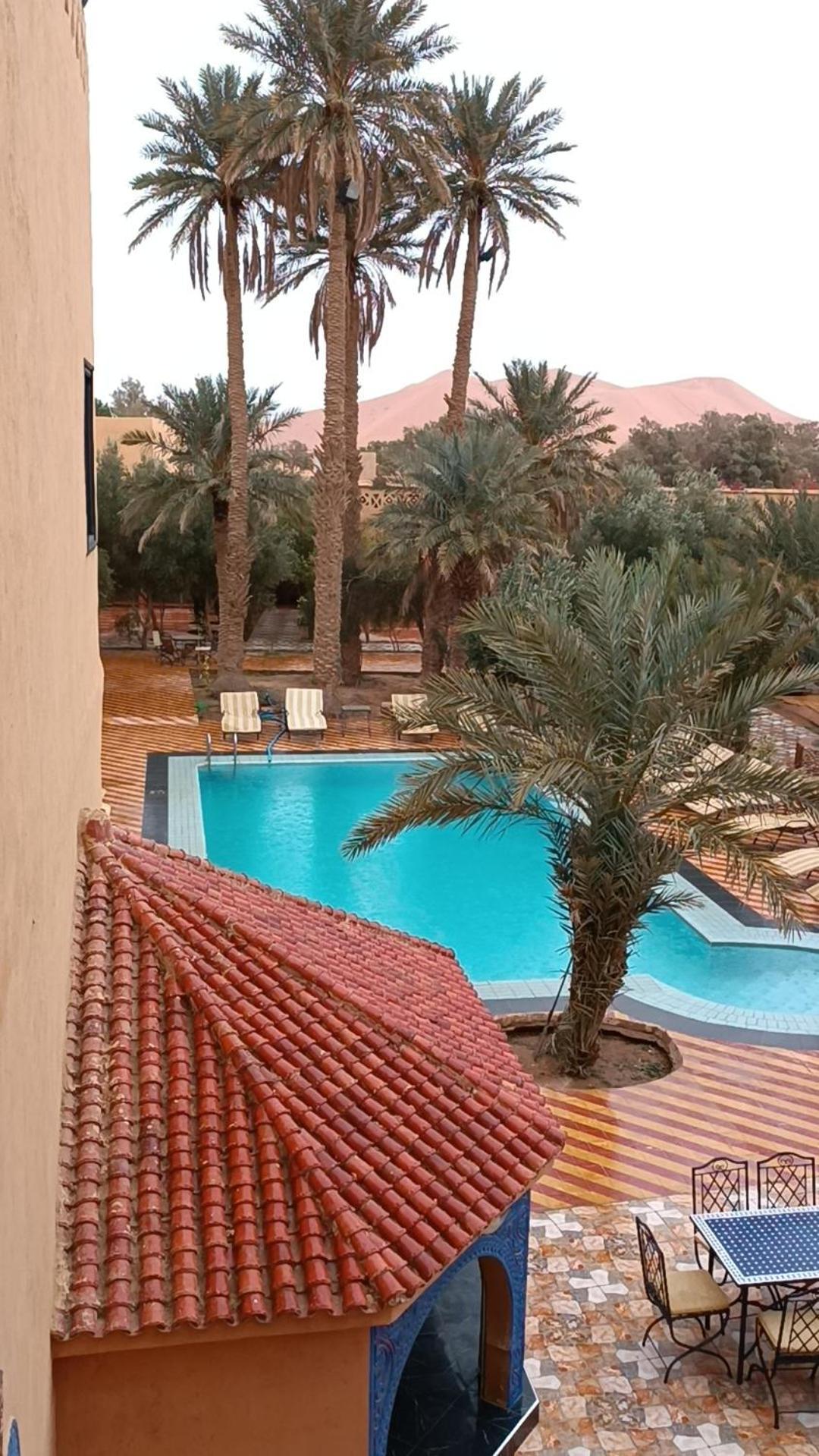 Riad Kasbah Le Touareg Merzouga Esterno foto