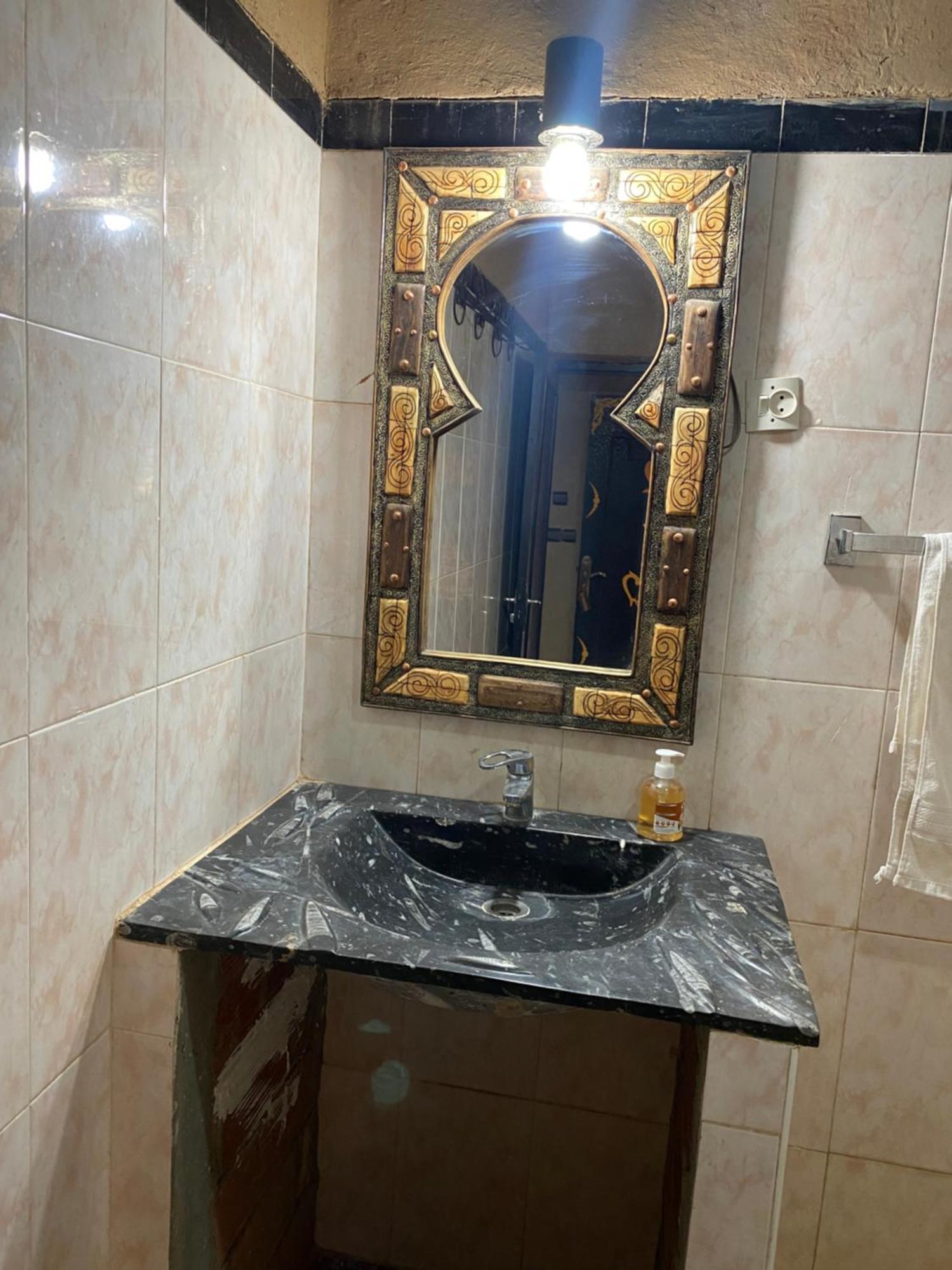 Riad Kasbah Le Touareg Merzouga Esterno foto